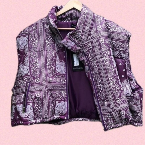 PrettyLittleThing Jackets & Blazers - PRETTYLITTLETHING , NEW Women's Purple Paisley Jacket